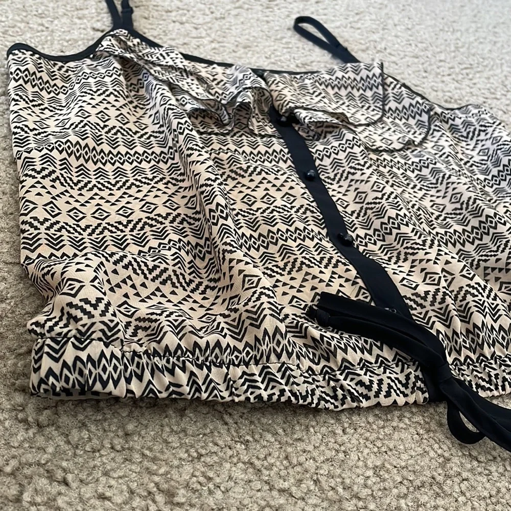 Aztec Print Tank Top - Picture 3 of 6